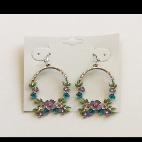 Silver Tone Floral Fish Hook Earrings - Picture 1 of 3